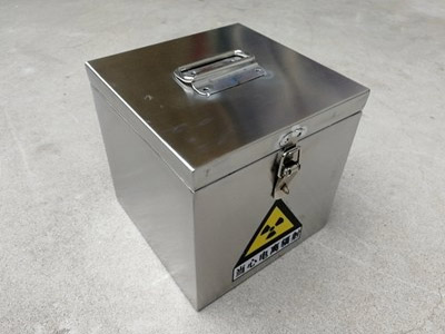 铅箱
